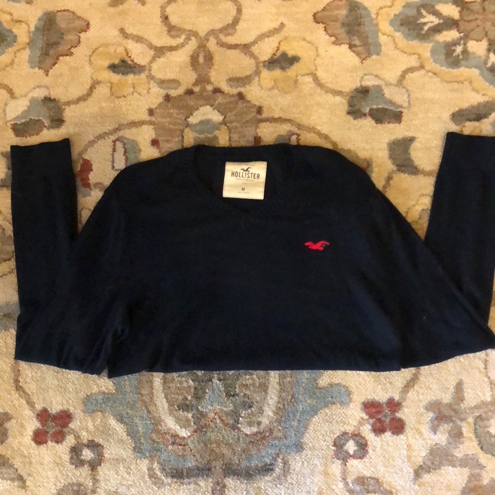 Hollister pullover sweater